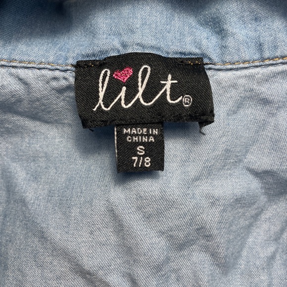 Casual Denim and Floral Dress - Picture 3 of 3